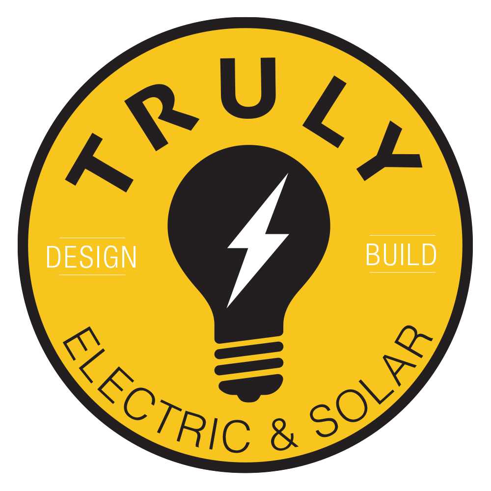 truly electric & solar logo